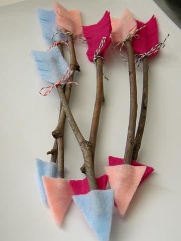 felt twig arrows