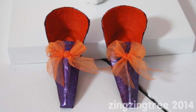 egg-box-fairy-shoes-wth-bows