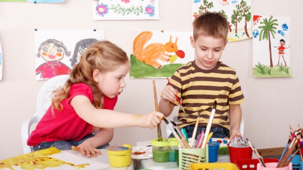 How Arts & Crafts Help Child Development